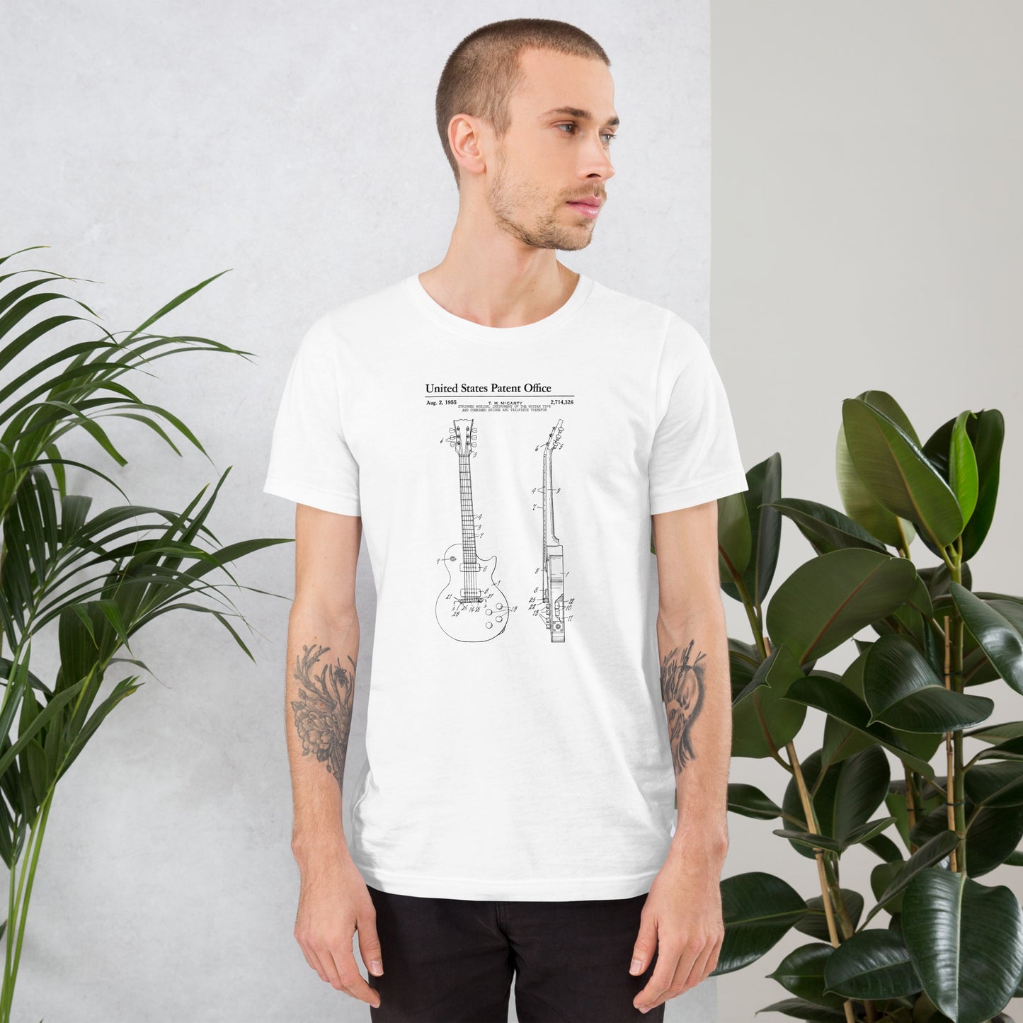 Guitar Patent Unisex T-Shirt – Vintage Musician Graphic Tee for Guitar Enthusiasts